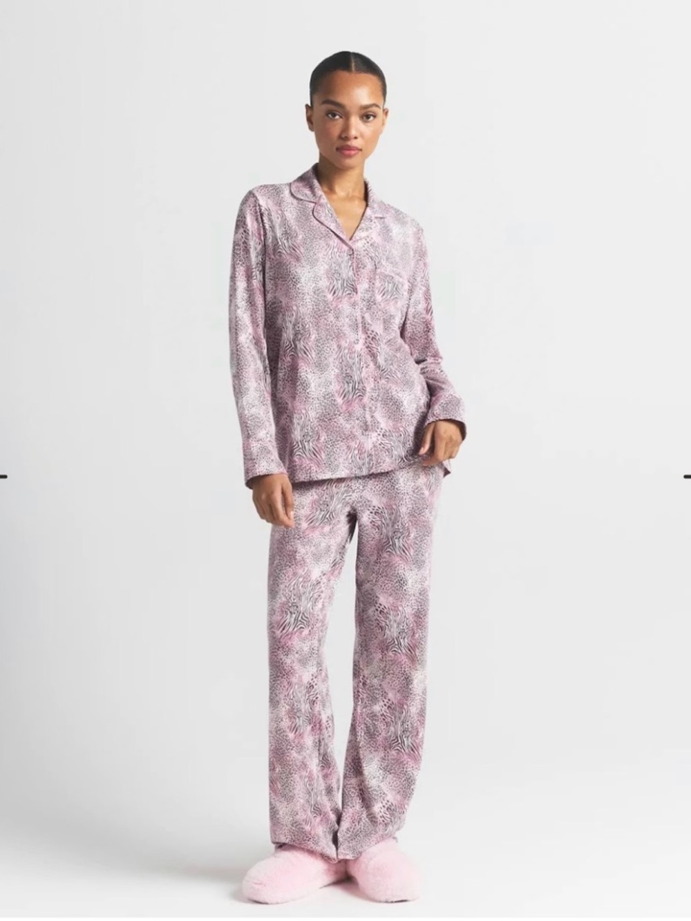 Brand new in bag with tags Skims brand Women’s Pink Zebra-Print Satin Pajama
